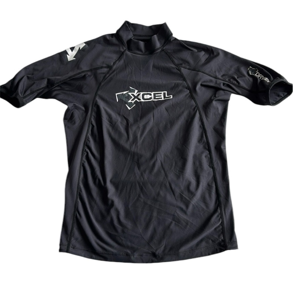 Xcel drylock rash guard